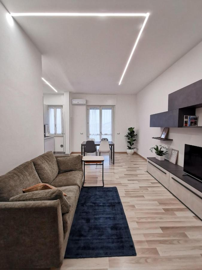 Casa Crisale Appartement Alba  Buitenkant foto
