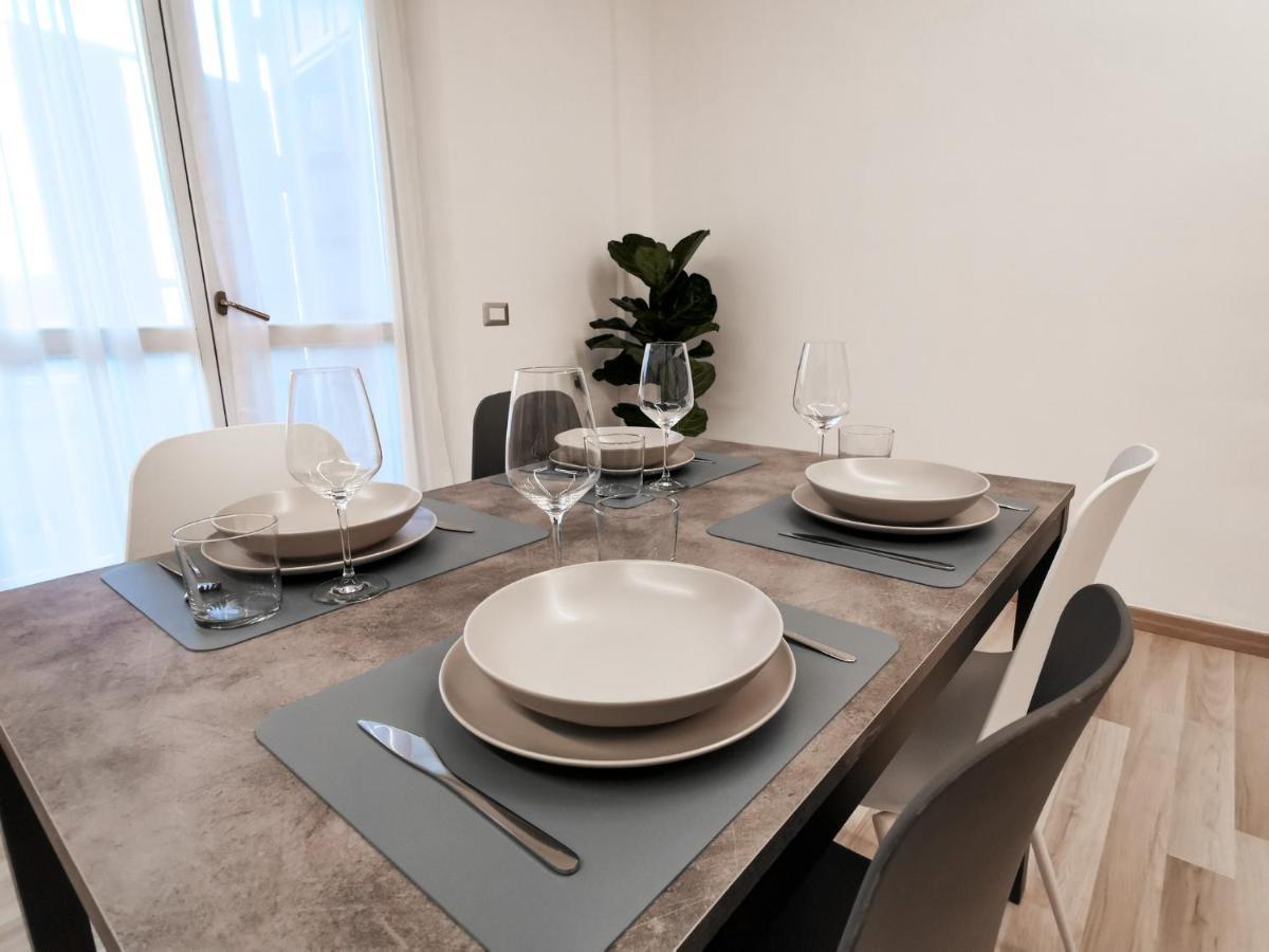 Casa Crisale Appartement Alba  Buitenkant foto